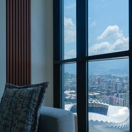 Season Suite Apart-Hotel Батумі Екстер'єр фото