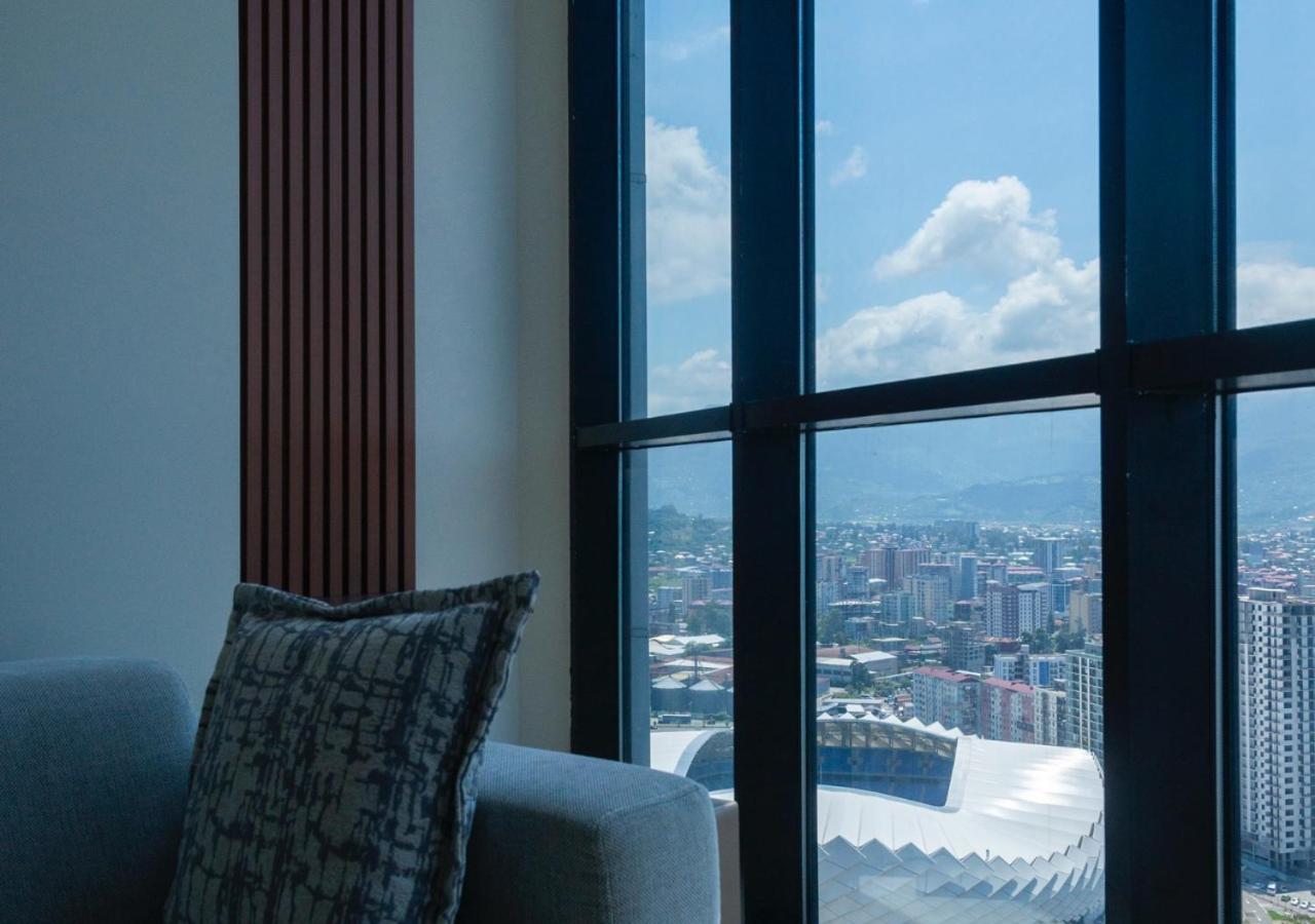 Season Suite Apart-Hotel Батумі Екстер'єр фото